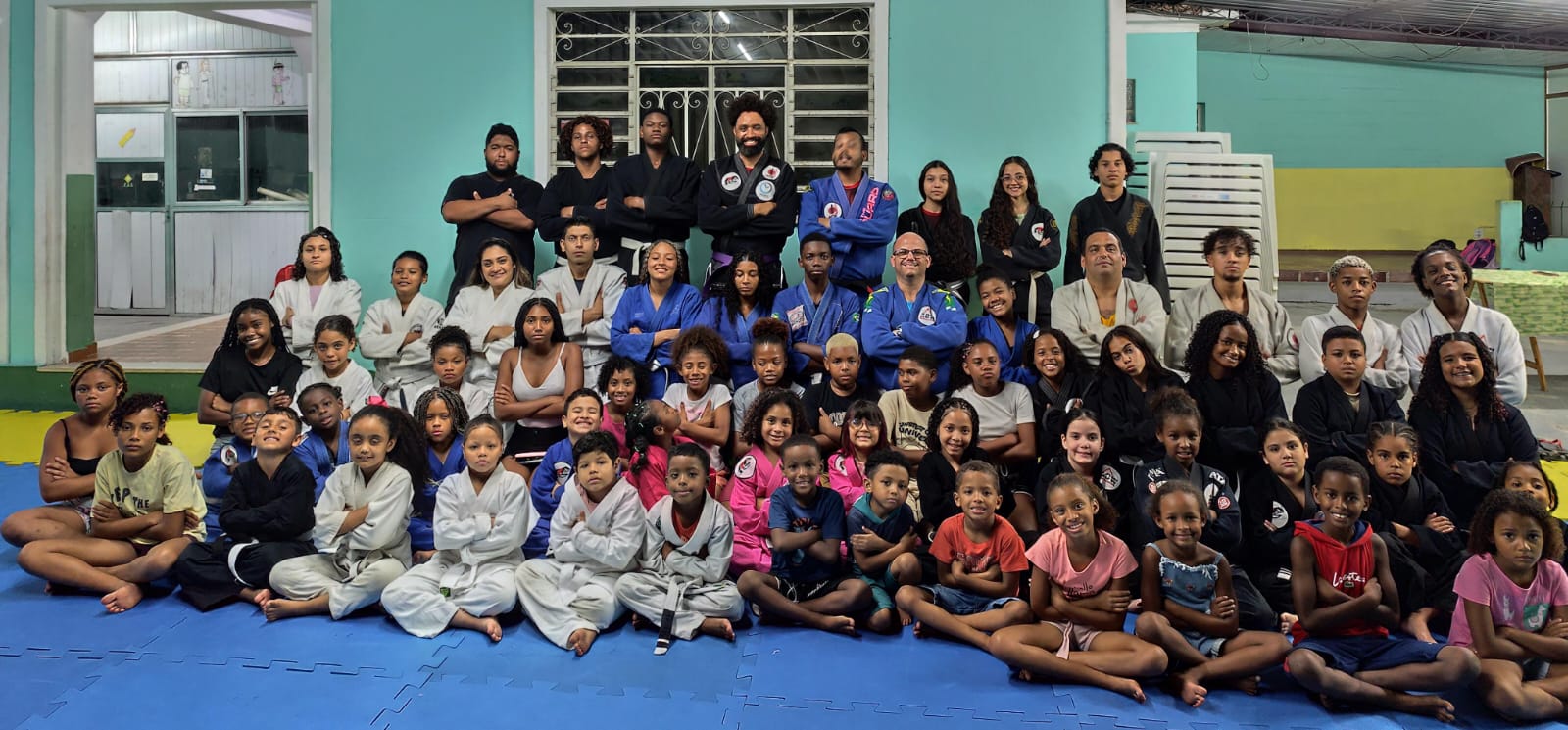 Treino de Jiu-Jitsu no tatame